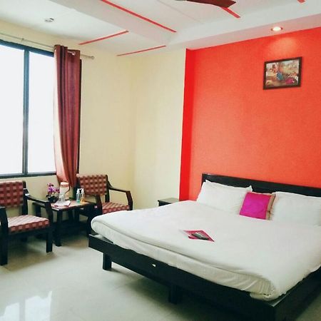 Hotel Aananda Haridwār Esterno foto