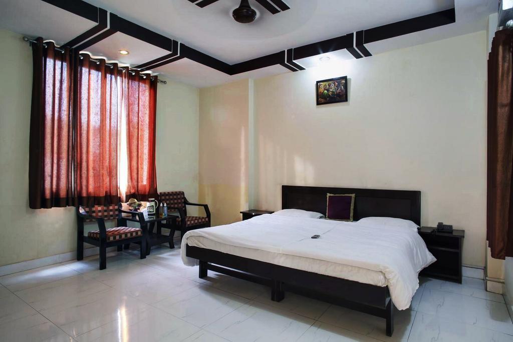 Hotel Aananda Haridwār Esterno foto