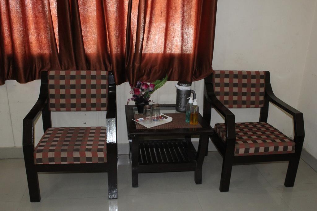 Hotel Aananda Haridwār Esterno foto