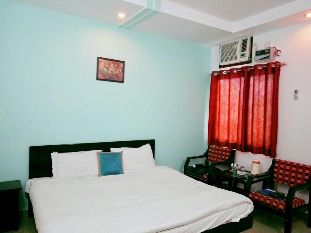Hotel Aananda Haridwār Esterno foto