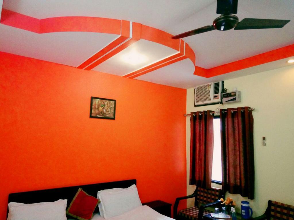 Hotel Aananda Haridwār Esterno foto