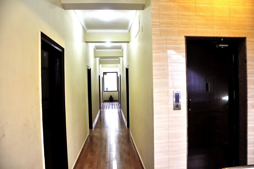 Hotel Aananda Haridwār Esterno foto