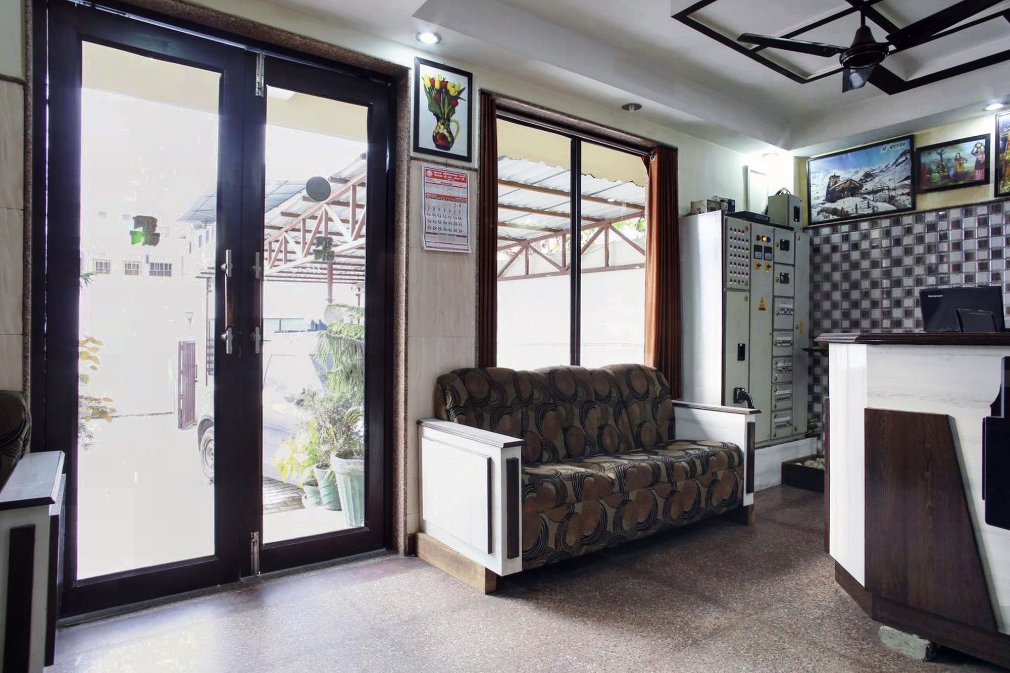 Hotel Aananda Haridwār Esterno foto